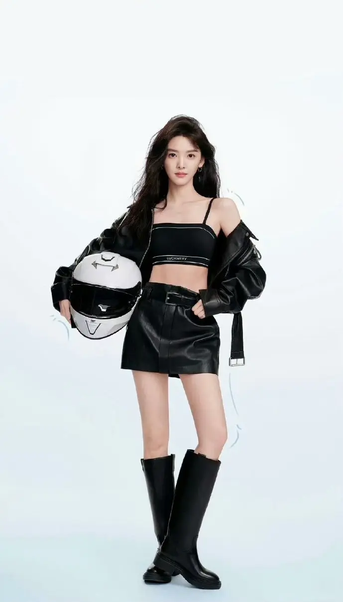 体验服下载界面对比